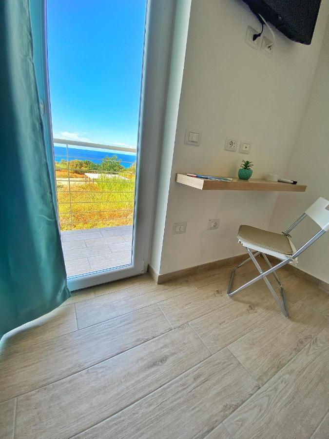 Campus Dei - Tropea Rooms Esterno foto